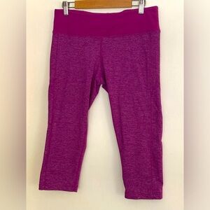 Tuff Athletics Cropped Leggings Size Medium
